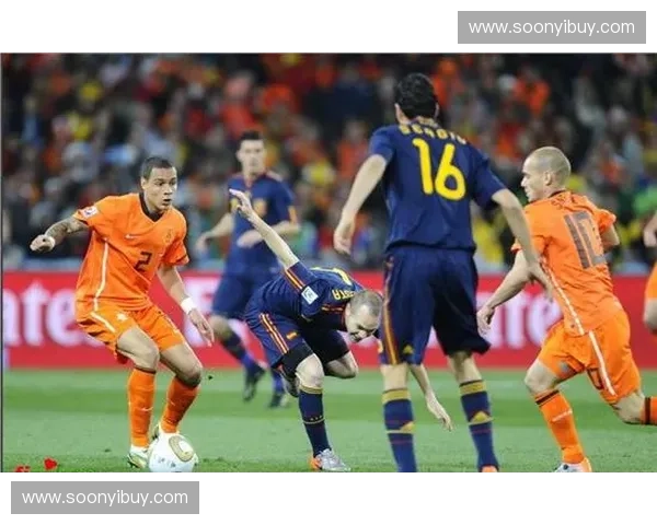 2014年世界杯荷兰队精彩表现与战术解析全记录